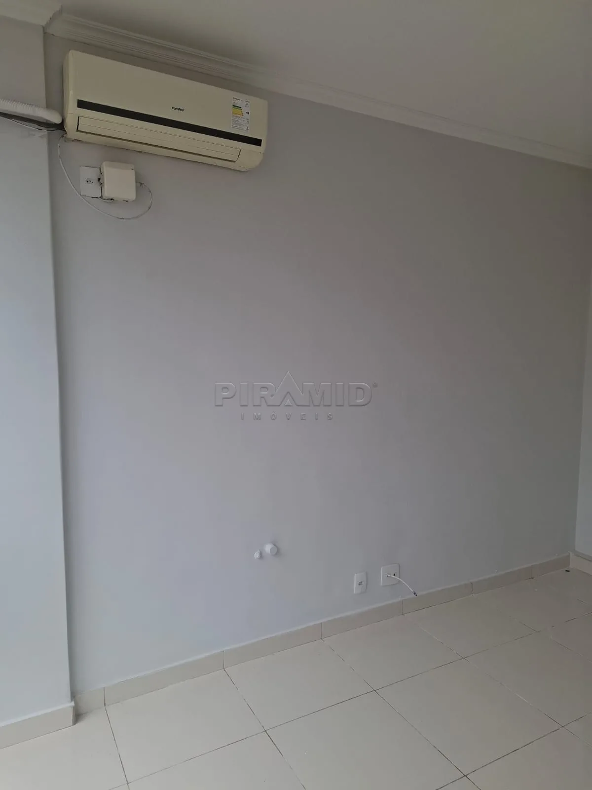 Alugar Comercial / Sala em Ribeir&atilde;o Preto R$ 1.400,00 - Foto 3
