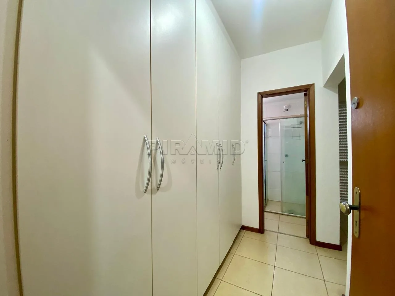 Alugar Apartamento / Padr&atilde;o em Ribeir&atilde;o Preto R$ 3.500,00 - Foto 9