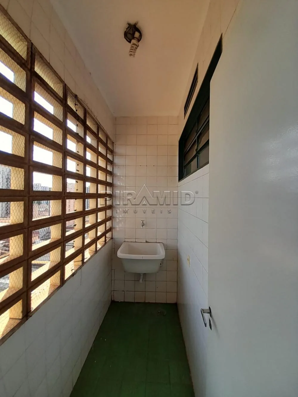 Alugar Apartamento / Kitchnet em Ribeir&atilde;o Preto R$ 1.400,00 - Foto 10