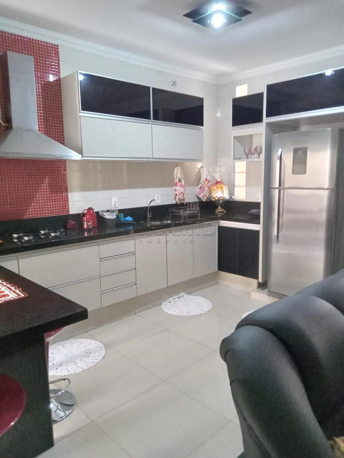 Comprar Casa / Padr&atilde;o em Ribeir&atilde;o Preto R$ 480.000,00 - Foto 3