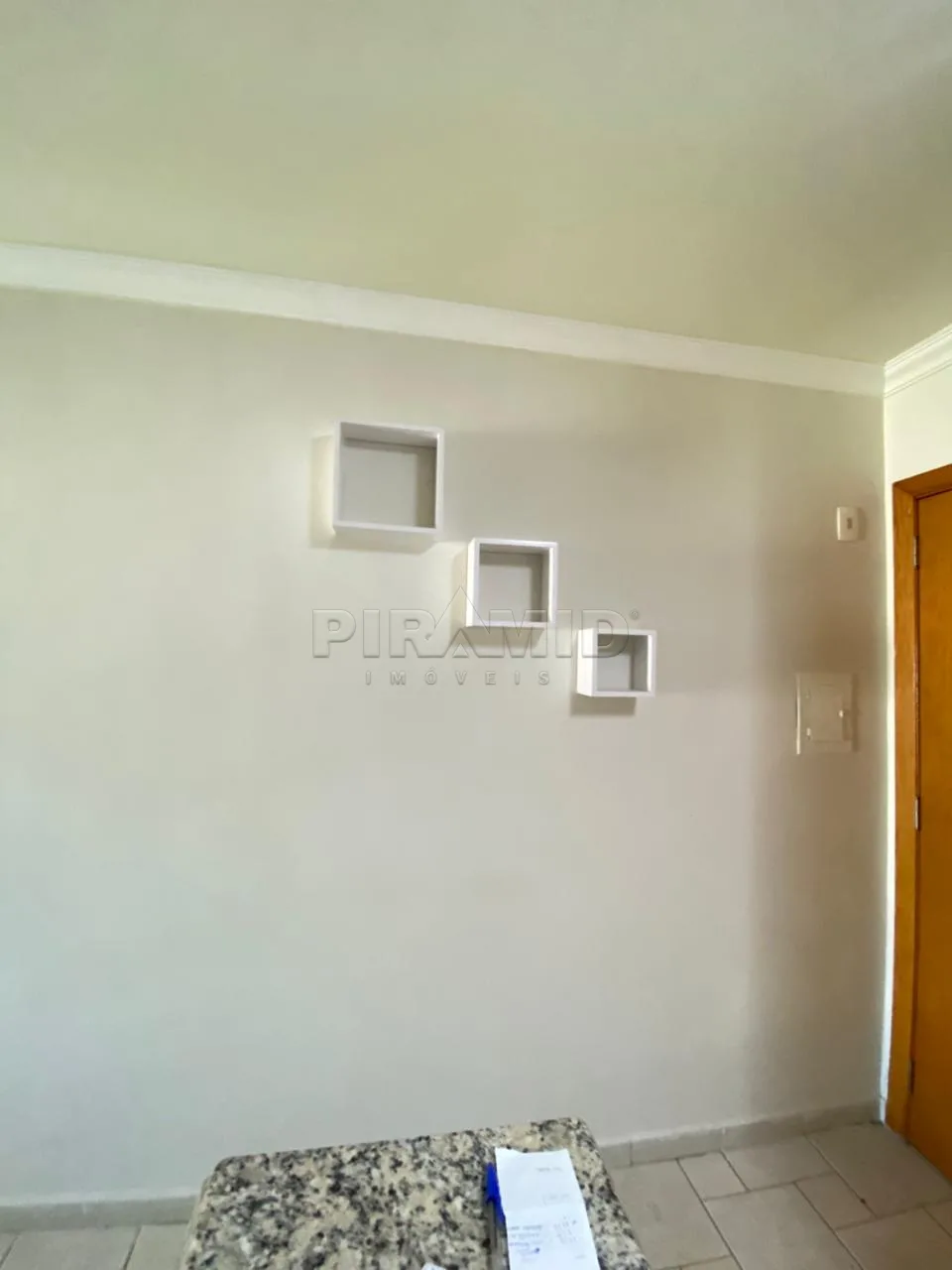 Alugar Apartamento / Padr&atilde;o em Ribeir&atilde;o Preto R$ 1.300,00 - Foto 9