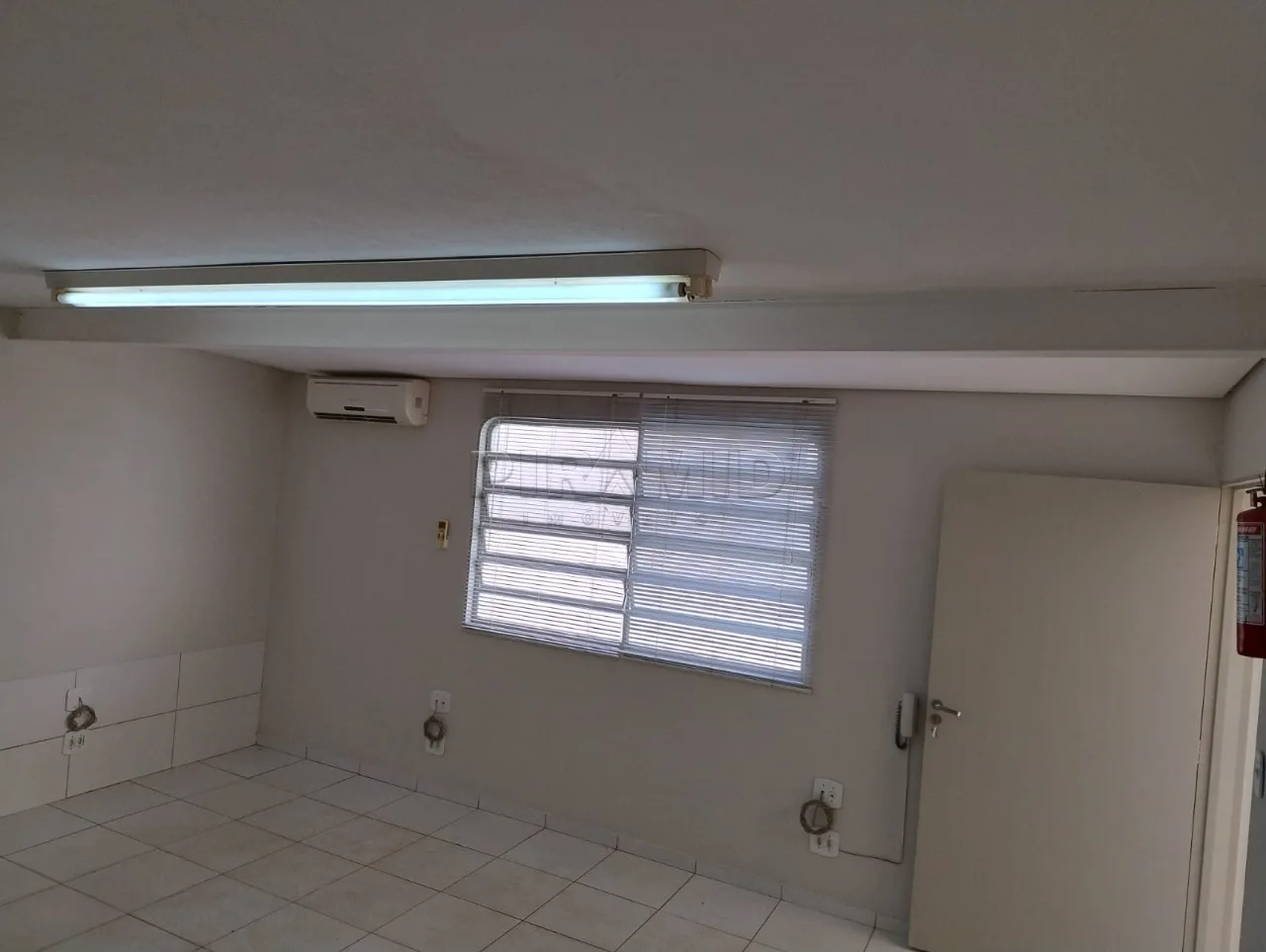 Alugar Comercial / Casa em Ribeir&atilde;o Preto R$ 6.000,00 - Foto 17