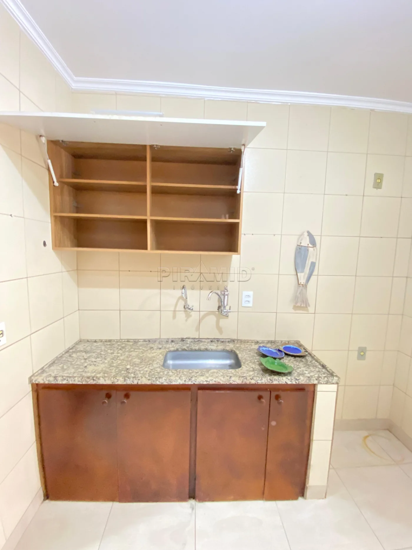 Alugar Apartamento / Padr&atilde;o em Ribeir&atilde;o Preto R$ 1.600,00 - Foto 12