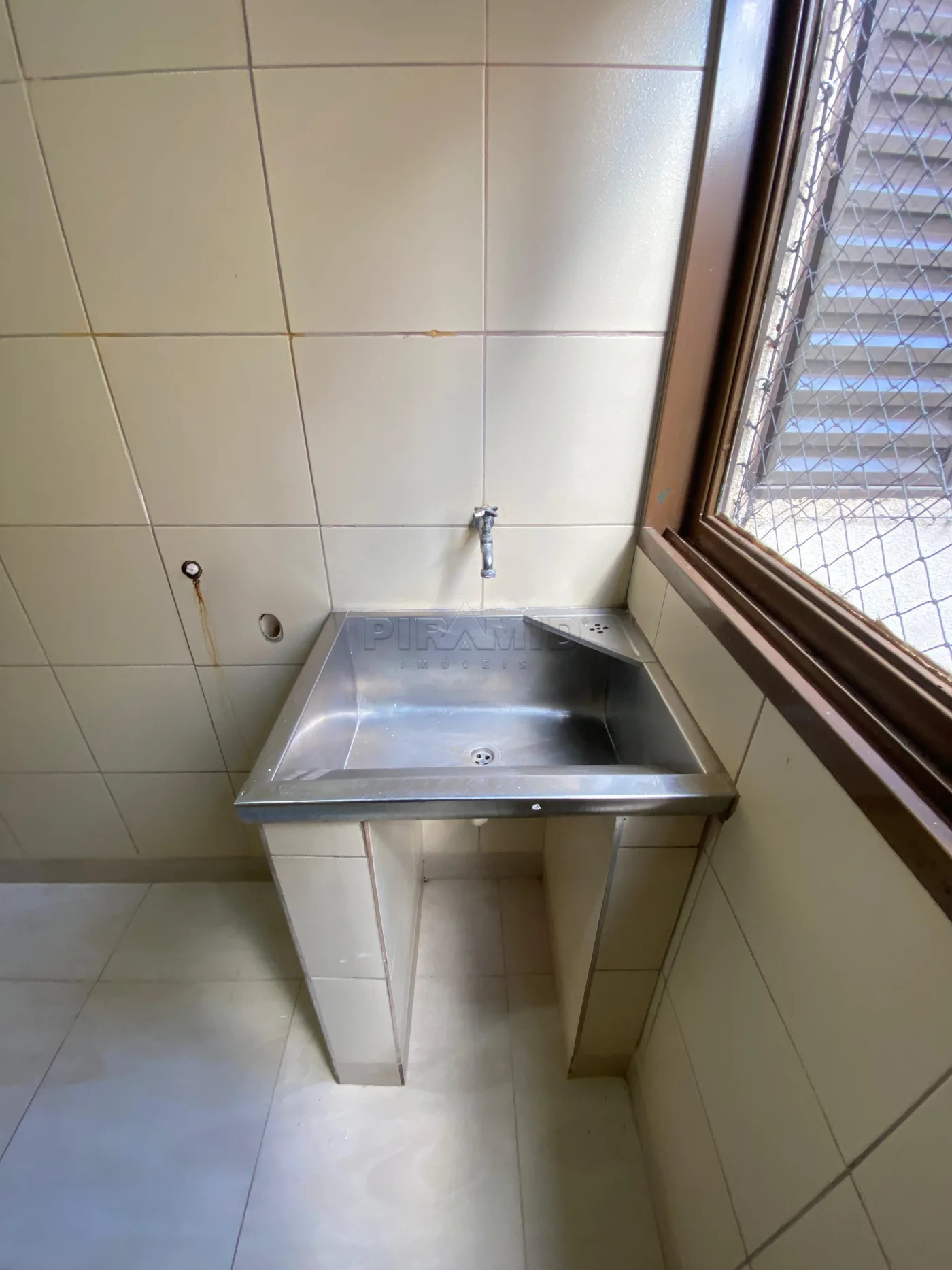 Alugar Apartamento / Padr&atilde;o em Ribeir&atilde;o Preto R$ 1.600,00 - Foto 14