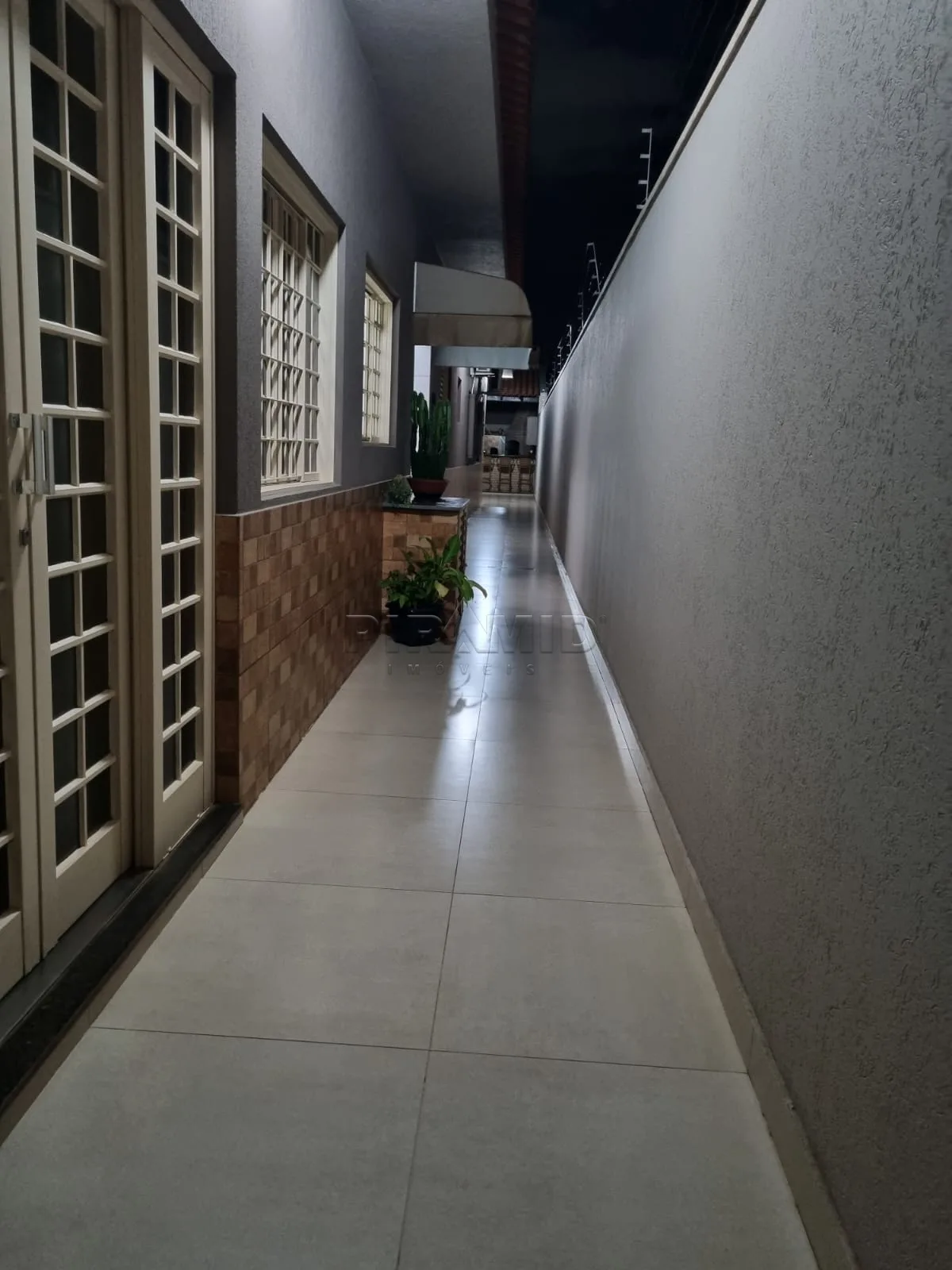 Comprar Casa / Padr&atilde;o em Ribeir&atilde;o Preto R$ 675.000,00 - Foto 47