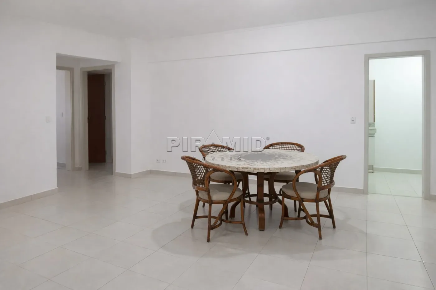Alugar Apartamento / Padr&atilde;o em Ribeir&atilde;o Preto R$ 2.150,00 - Foto 2
