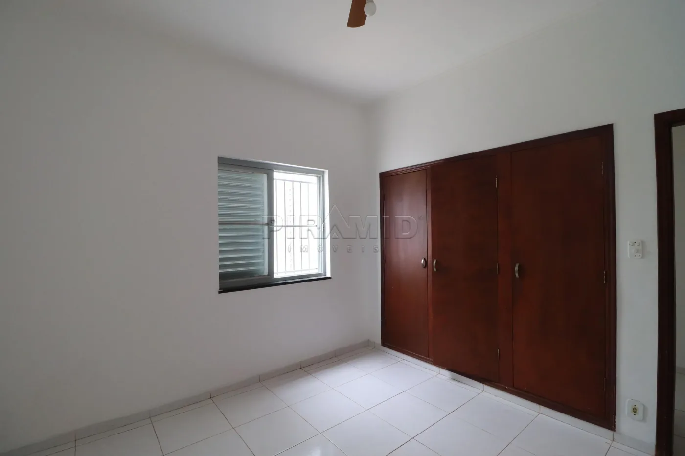 Alugar Casa / Padr&atilde;o em Ribeir&atilde;o Preto R$ 5.000,00 - Foto 7