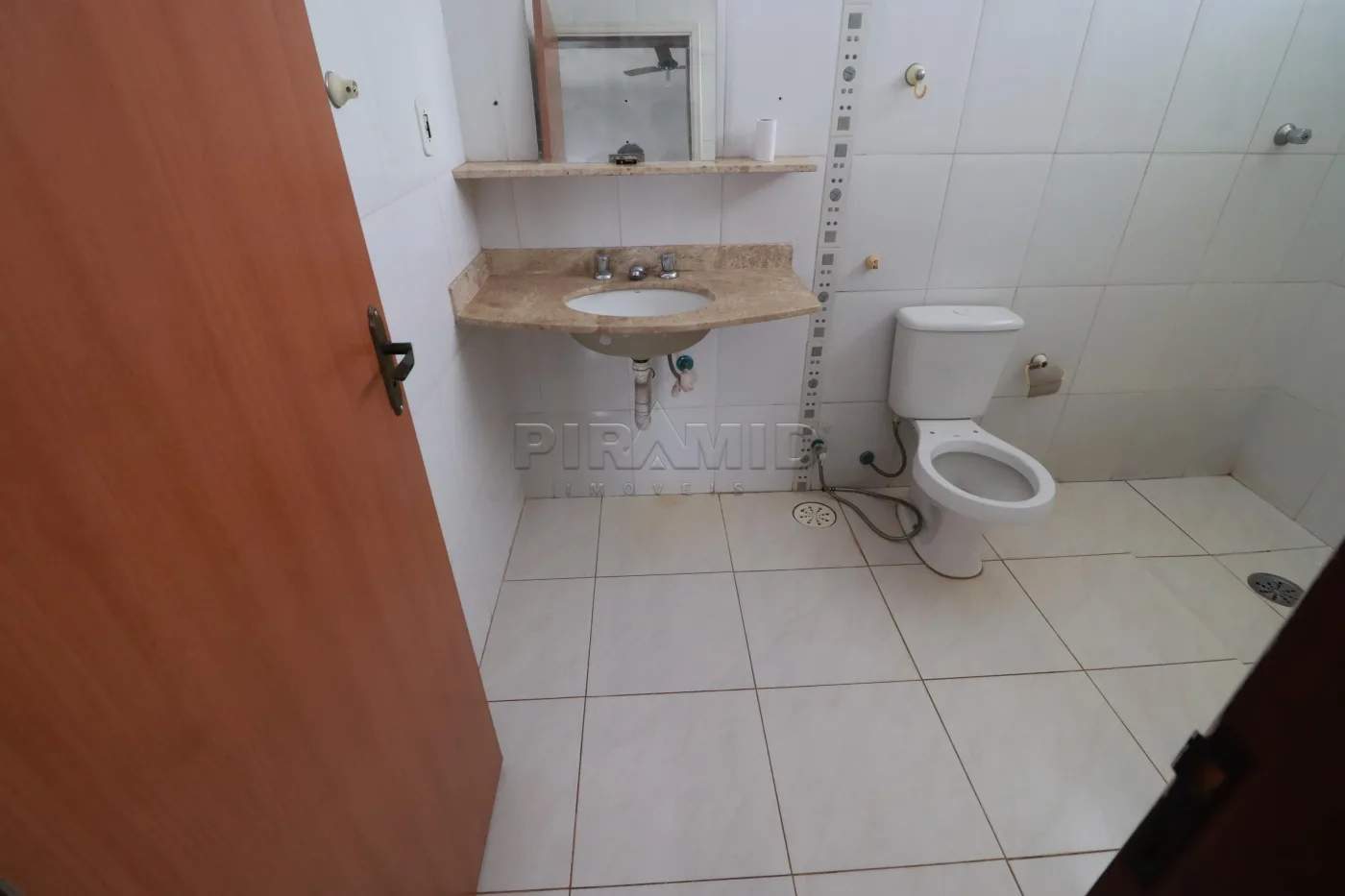 Alugar Casa / Padr&atilde;o em Ribeir&atilde;o Preto R$ 5.000,00 - Foto 8