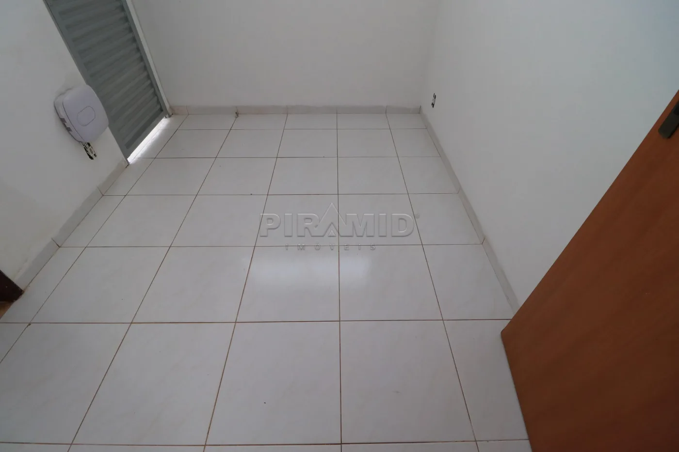Alugar Casa / Padr&atilde;o em Ribeir&atilde;o Preto R$ 5.000,00 - Foto 13
