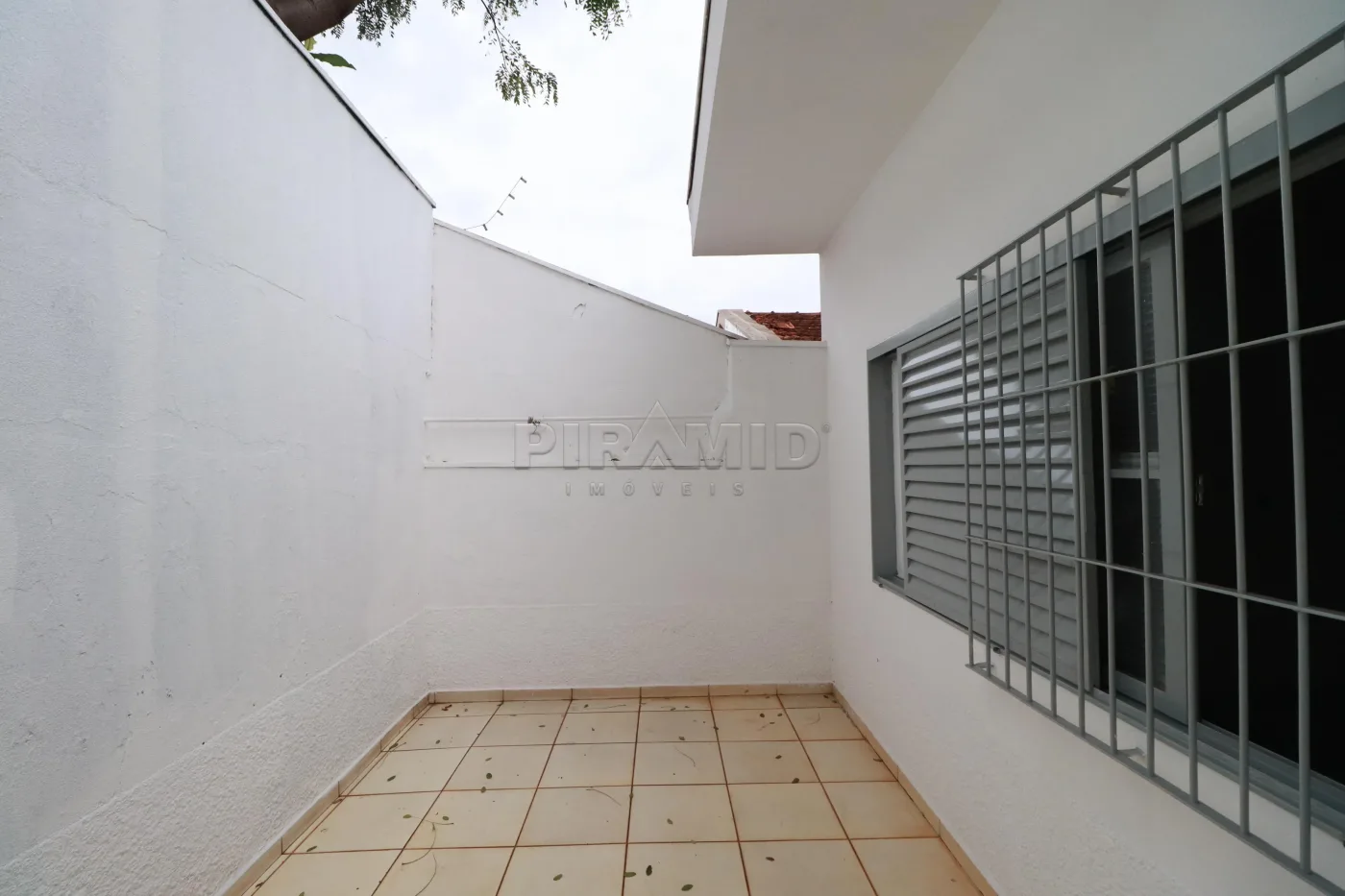 Alugar Casa / Padr&atilde;o em Ribeir&atilde;o Preto R$ 5.000,00 - Foto 27