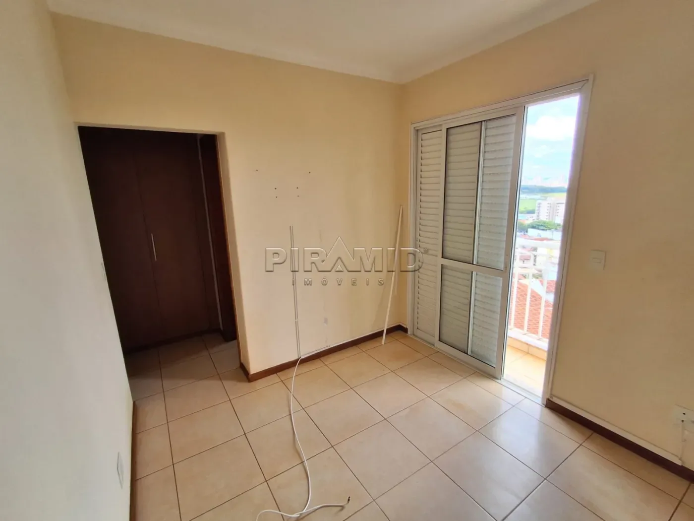 Alugar Apartamento / Padr&atilde;o em Ribeir&atilde;o Preto R$ 2.400,00 - Foto 13