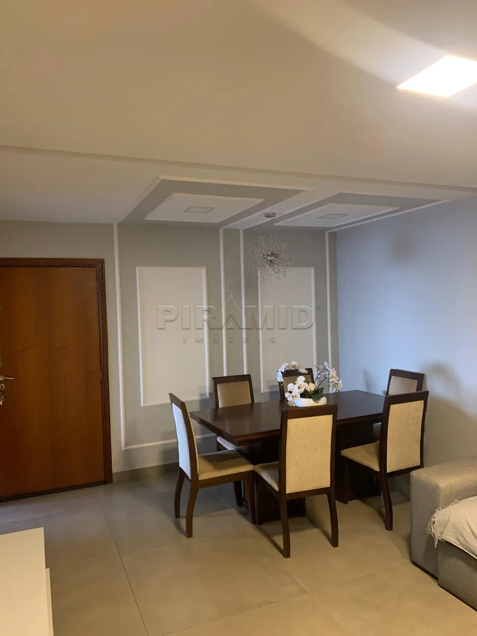 Comprar Apartamento / Padr&atilde;o em Ribeir&atilde;o Preto R$ 450.000,00 - Foto 3