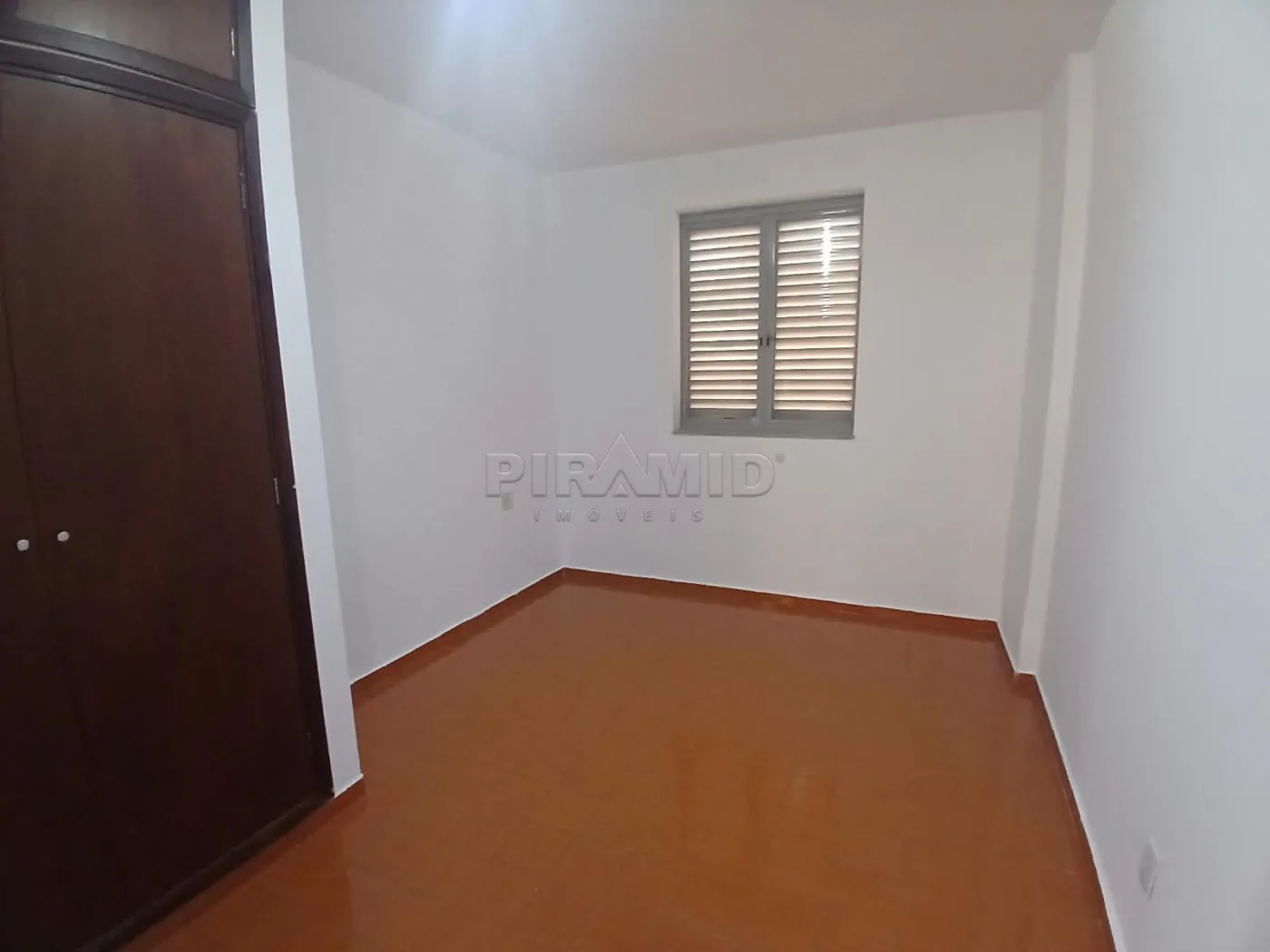 Alugar Apartamento / Padr&atilde;o em Ribeir&atilde;o Preto R$ 950,00 - Foto 8