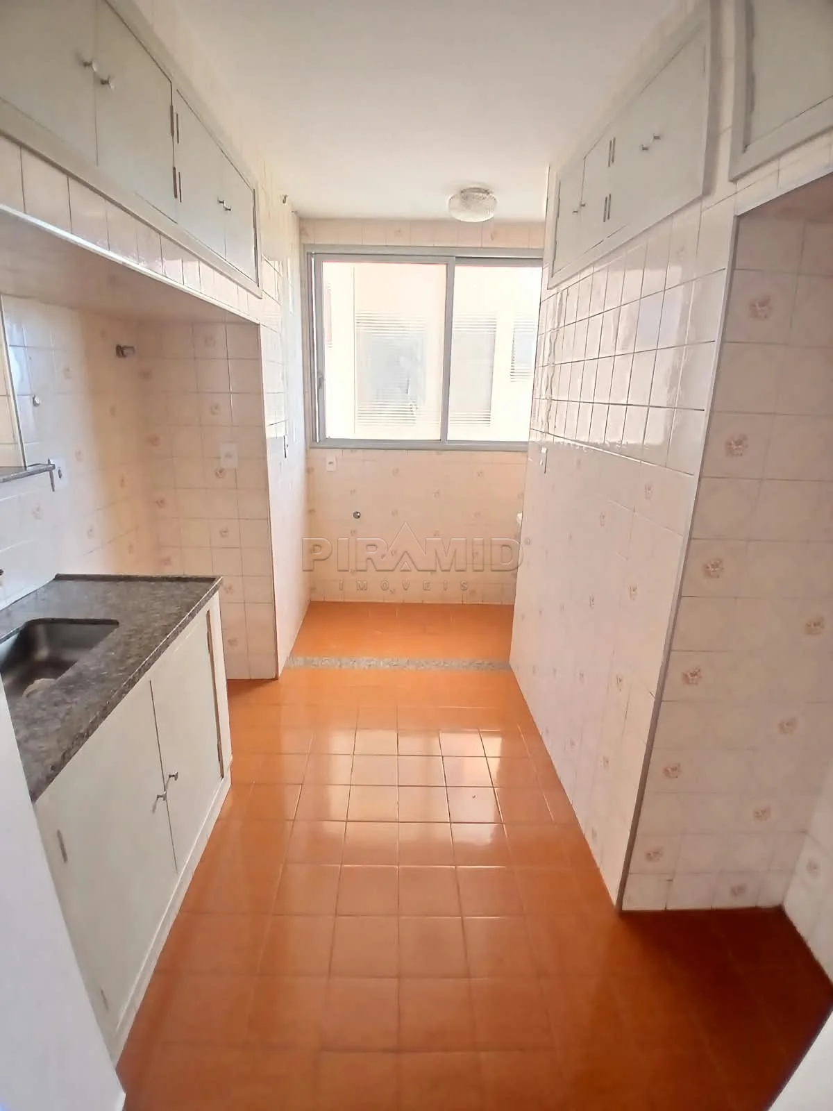 Alugar Apartamento / Padr&atilde;o em Ribeir&atilde;o Preto R$ 950,00 - Foto 11