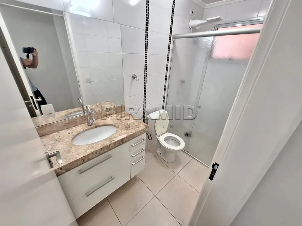 Alugar Apartamento / Padr&atilde;o em Ribeir&atilde;o Preto R$ 2.200,00 - Foto 16