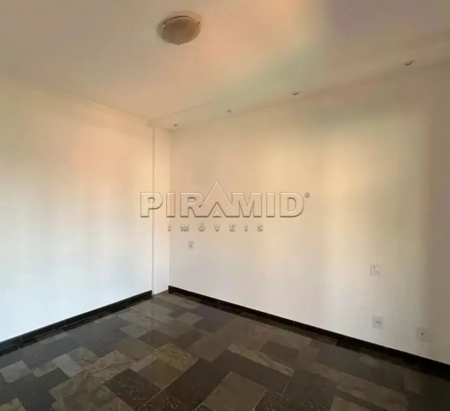 Alugar Casa / Padr&atilde;o em Ribeir&atilde;o Preto R$ 6.800,00 - Foto 8