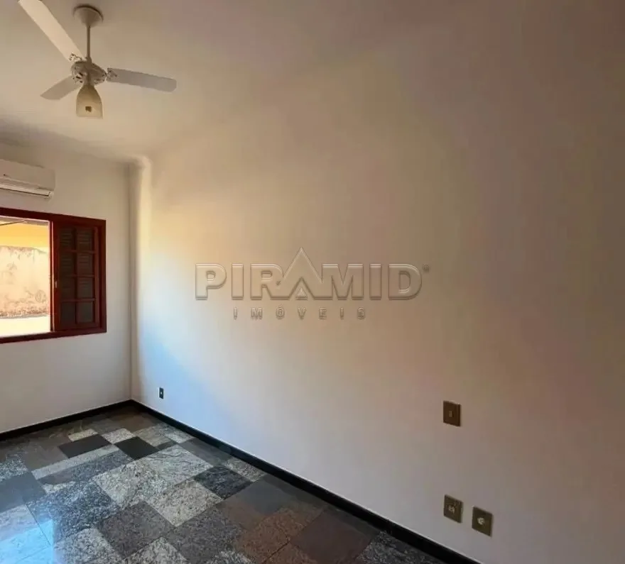 Alugar Casa / Padr&atilde;o em Ribeir&atilde;o Preto R$ 6.800,00 - Foto 12