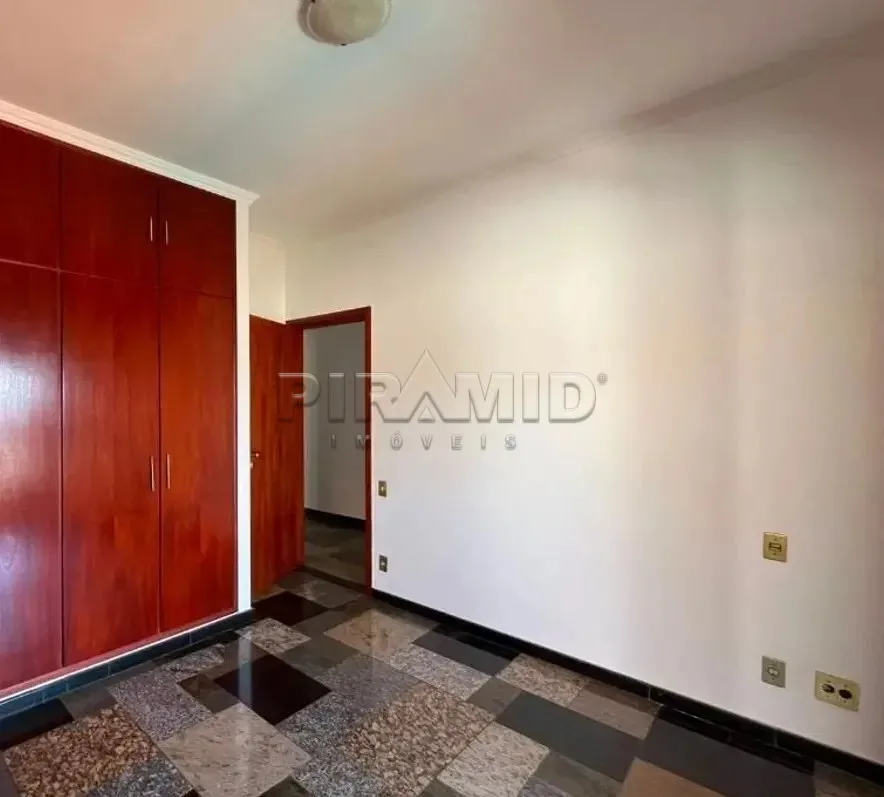 Alugar Casa / Padr&atilde;o em Ribeir&atilde;o Preto R$ 6.800,00 - Foto 13