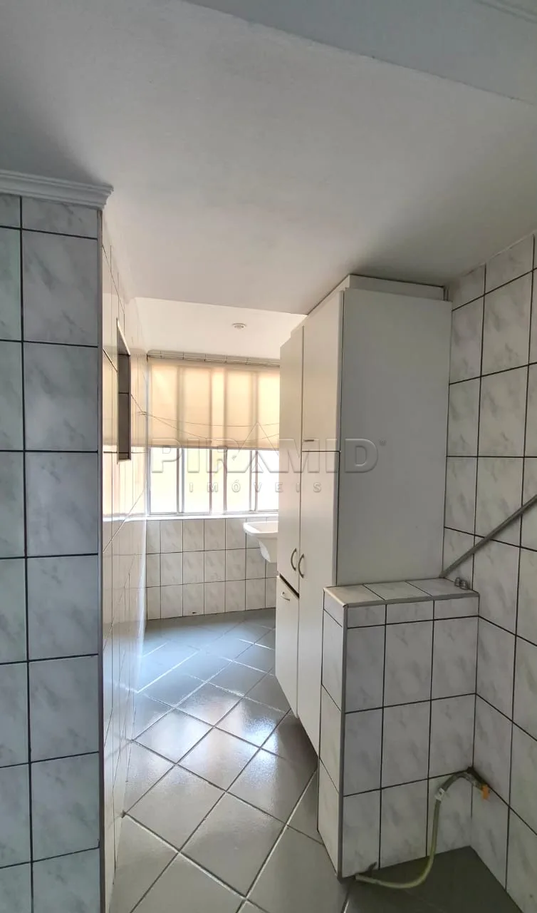Alugar Apartamento / Padr&atilde;o em Ribeir&atilde;o Preto R$ 1.650,00 - Foto 7