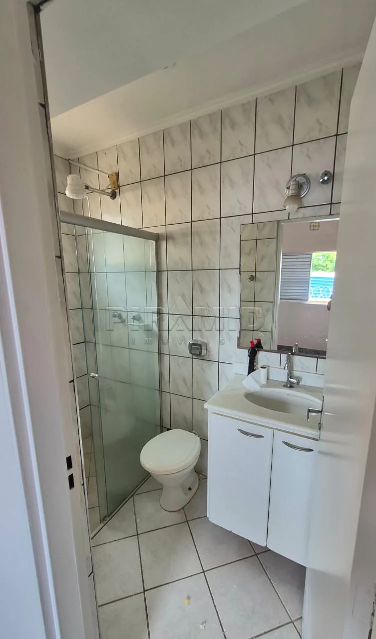 Alugar Apartamento / Padr&atilde;o em Ribeir&atilde;o Preto R$ 1.650,00 - Foto 12