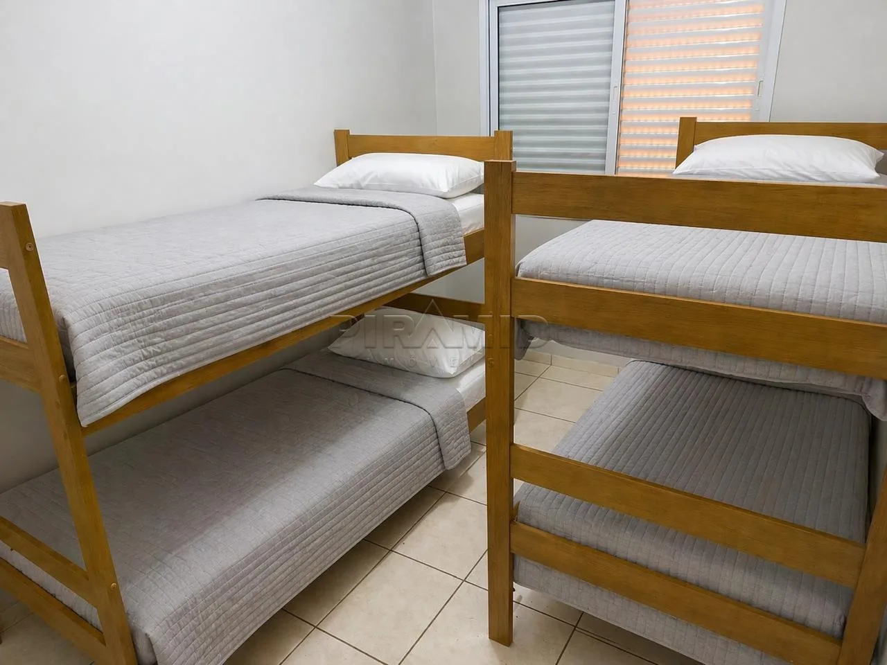 Alugar Apartamento / Padr&atilde;o em Ribeir&atilde;o Preto R$ 1.800,00 - Foto 8