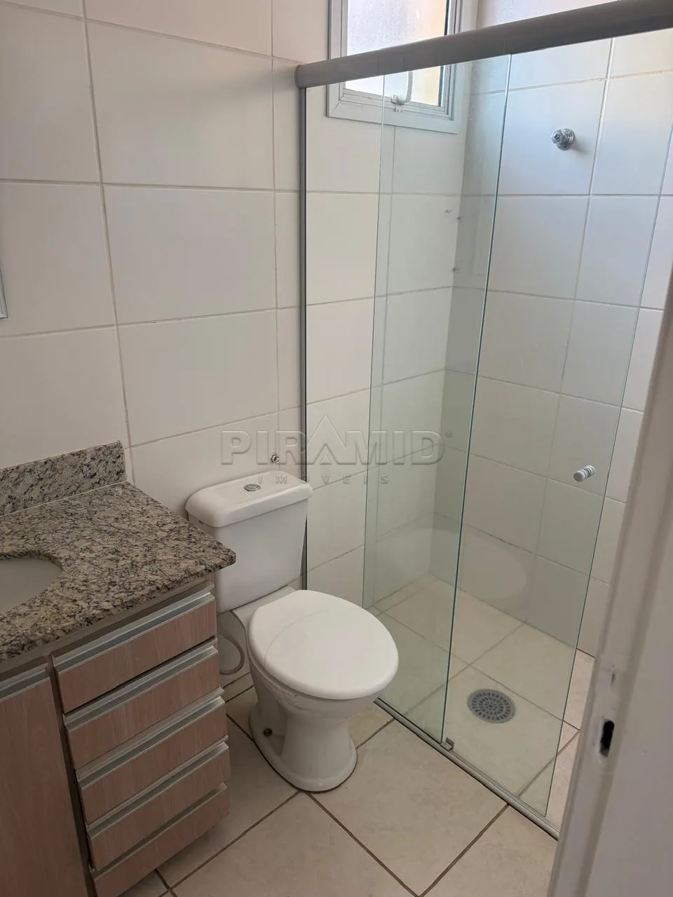 Alugar Apartamento / Padr&atilde;o em Ribeir&atilde;o Preto R$ 1.800,00 - Foto 7
