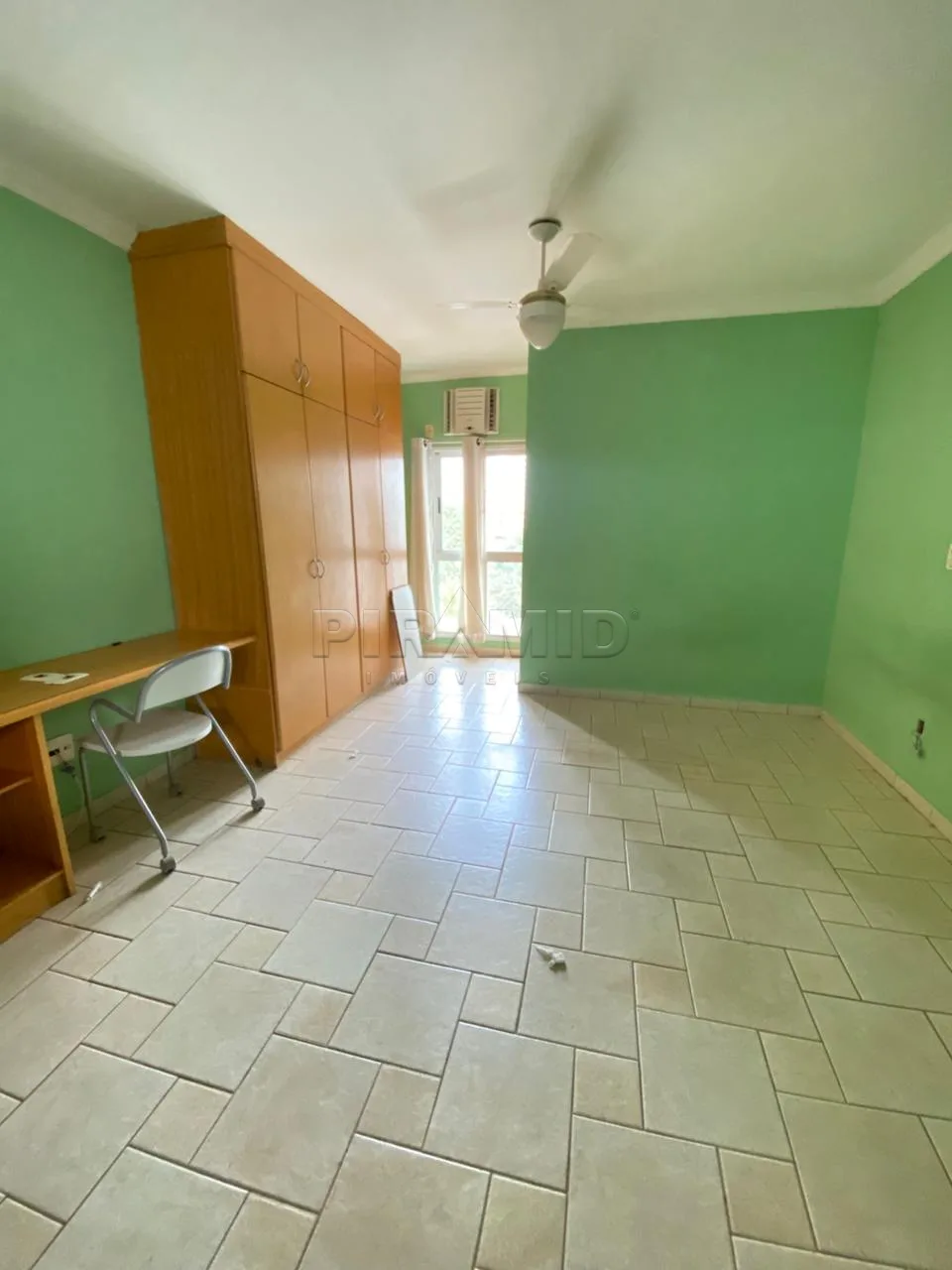 Alugar Apartamento / Padr&atilde;o em Ribeir&atilde;o Preto R$ 1.000,00 - Foto 2