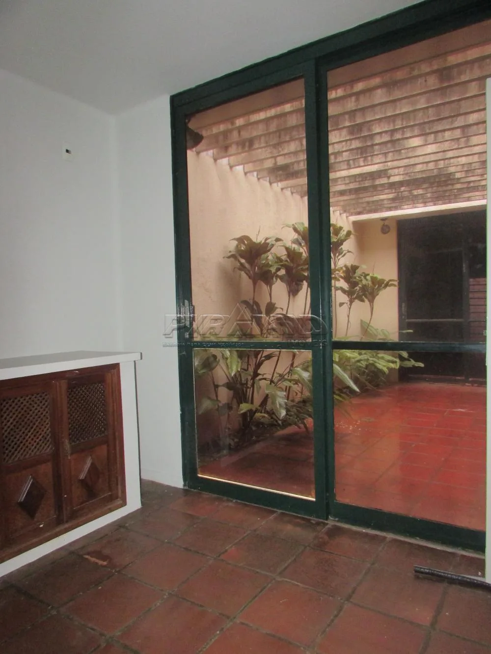 Alugar Casa / Padr&atilde;o em Ribeir&atilde;o Preto R$ 4.000,00 - Foto 8