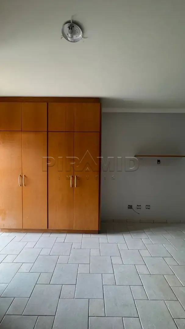Alugar Apartamento / Padr&atilde;o em Ribeir&atilde;o Preto R$ 950,00 - Foto 3