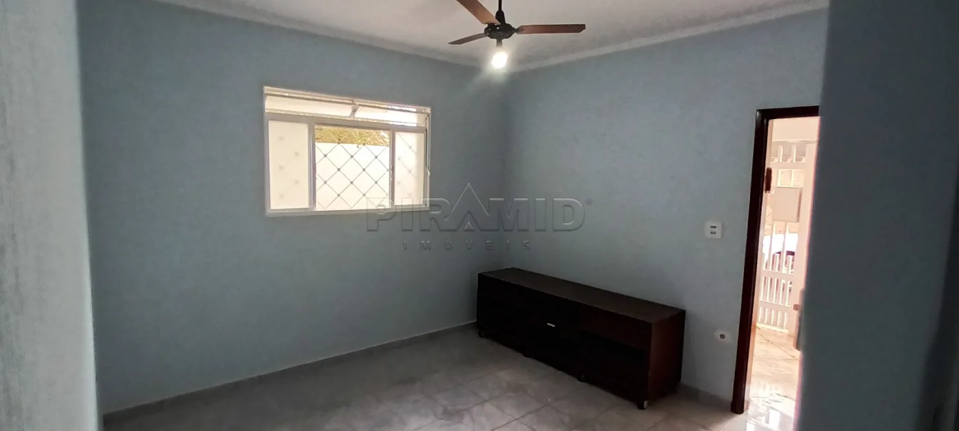 Alugar Casa / Padr&atilde;o em Ribeir&atilde;o Preto R$ 2.500,00 - Foto 2