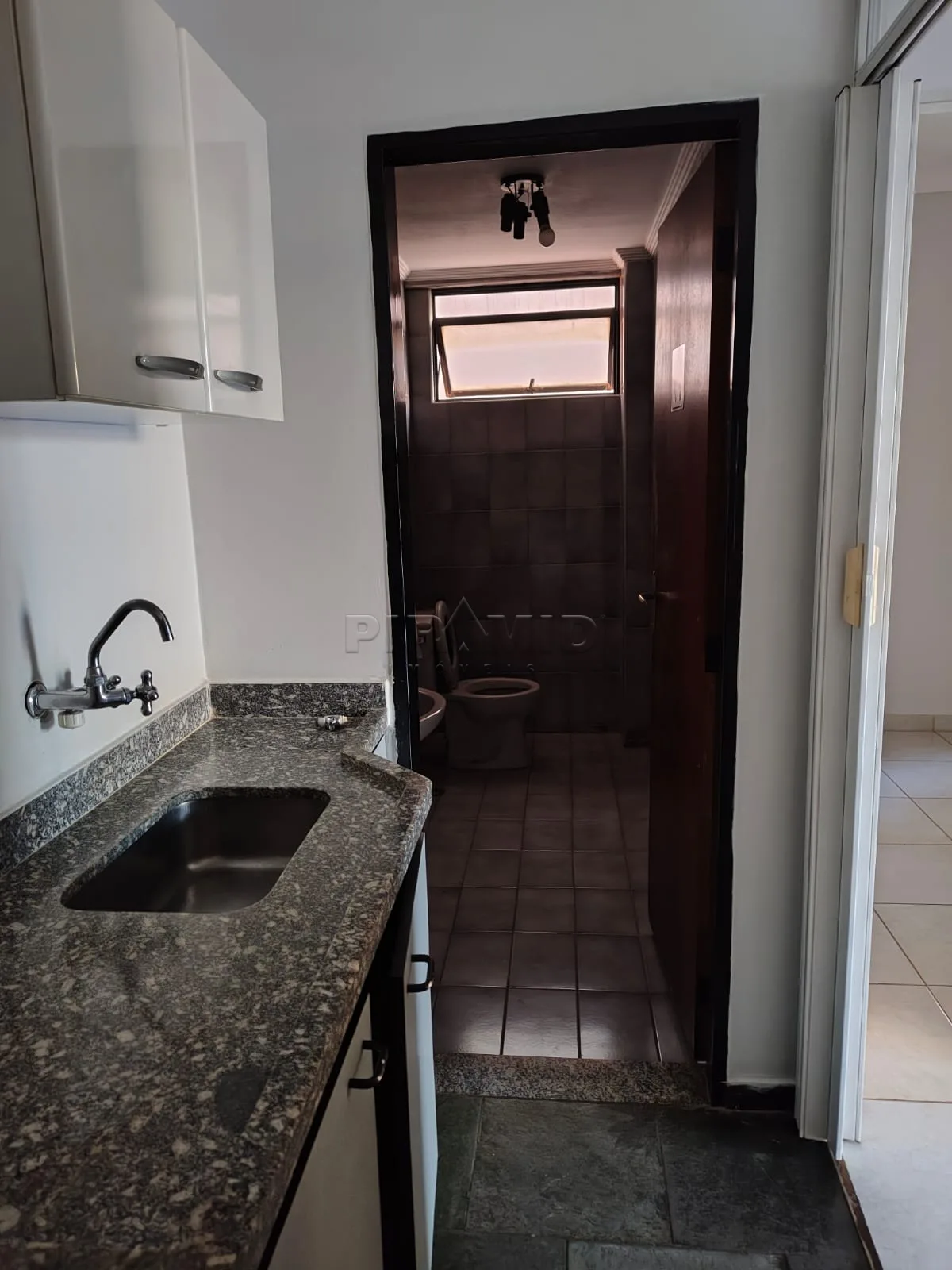 Alugar Comercial / Sala em Ribeir&atilde;o Preto R$ 1.400,00 - Foto 11