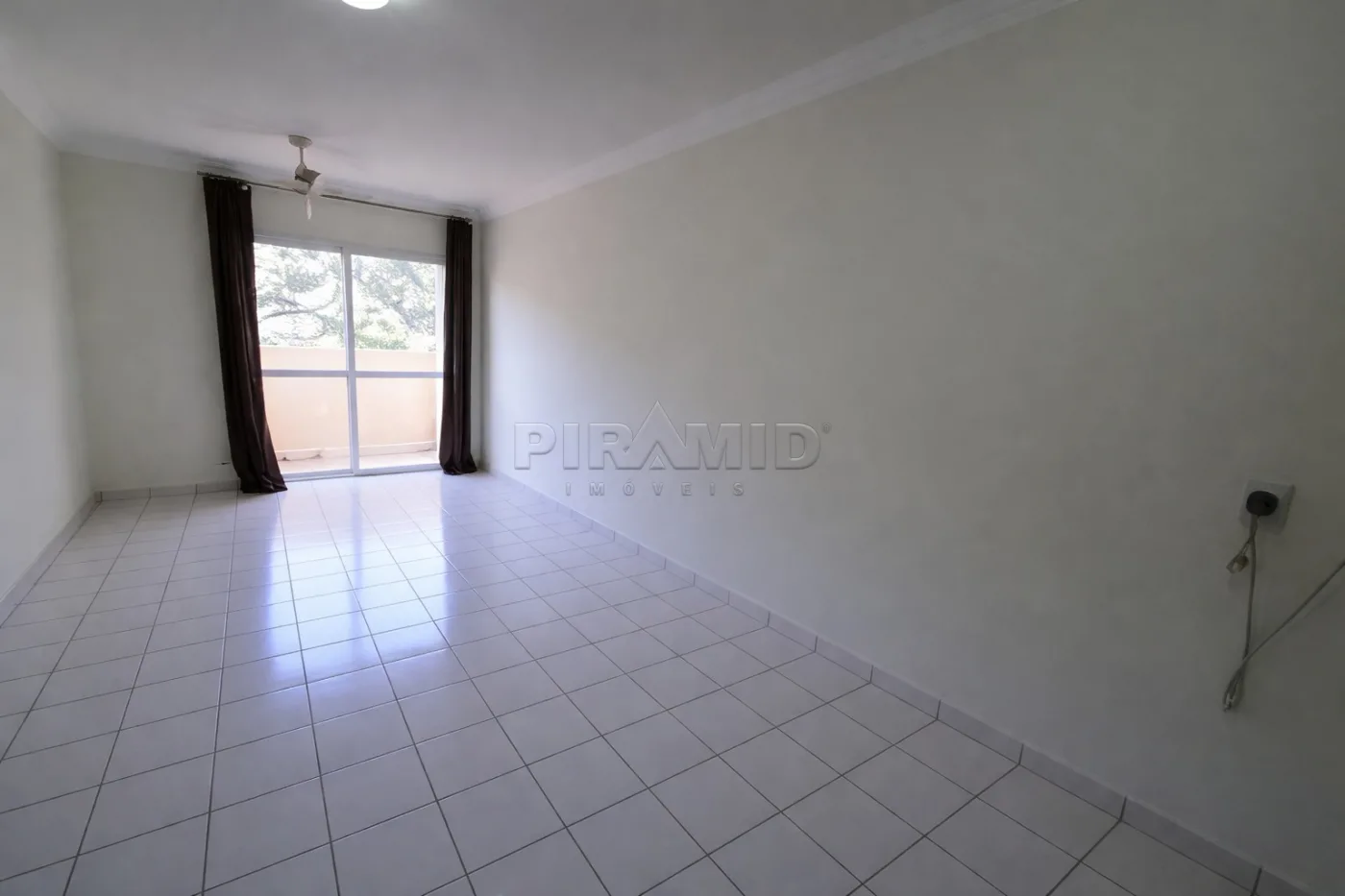 Alugar Apartamento / Padr&atilde;o em Ribeir&atilde;o Preto R$ 1.550,00 - Foto 1