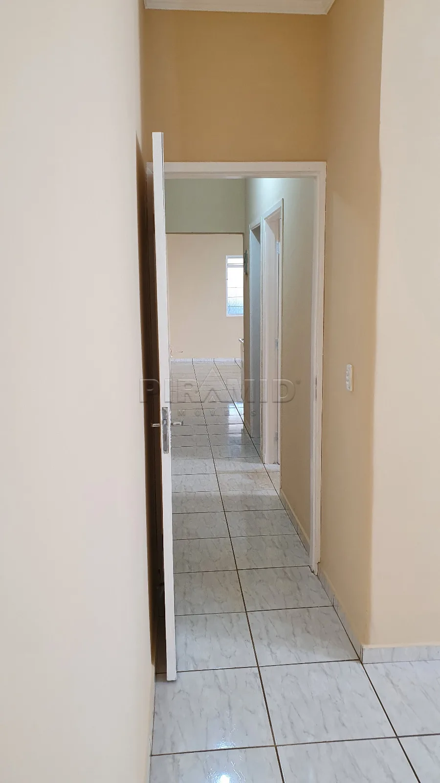 Comprar Casa / Padr&atilde;o em Ribeir&atilde;o Preto R$ 295.000,00 - Foto 7