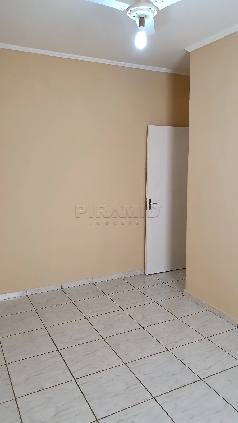 Comprar Casa / Padr&atilde;o em Ribeir&atilde;o Preto R$ 295.000,00 - Foto 12