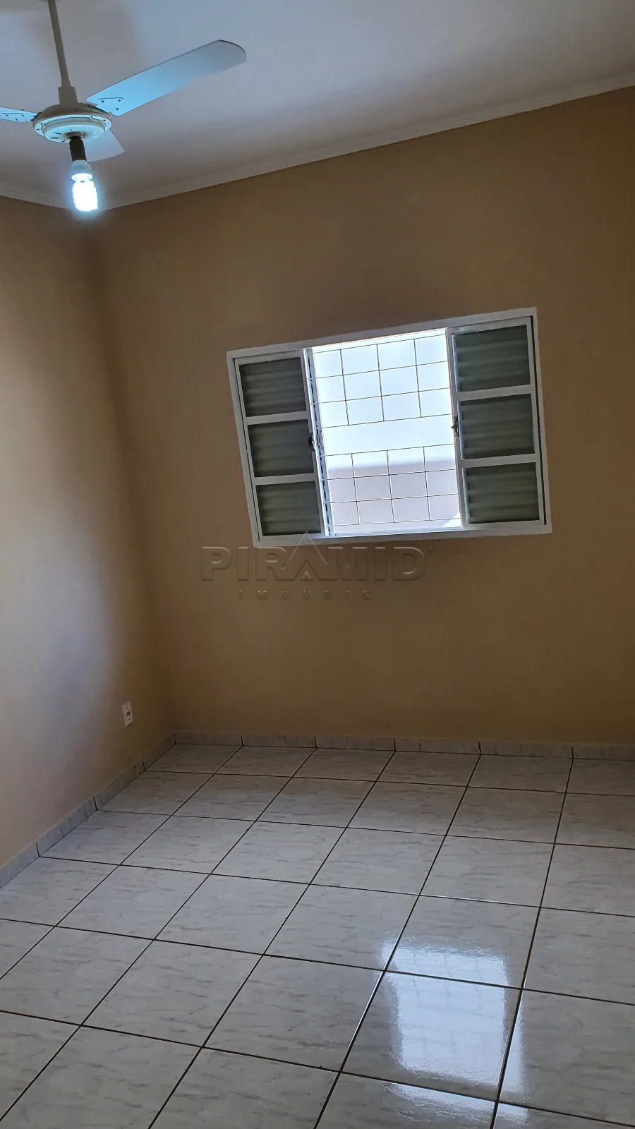 Comprar Casa / Padr&atilde;o em Ribeir&atilde;o Preto R$ 295.000,00 - Foto 13