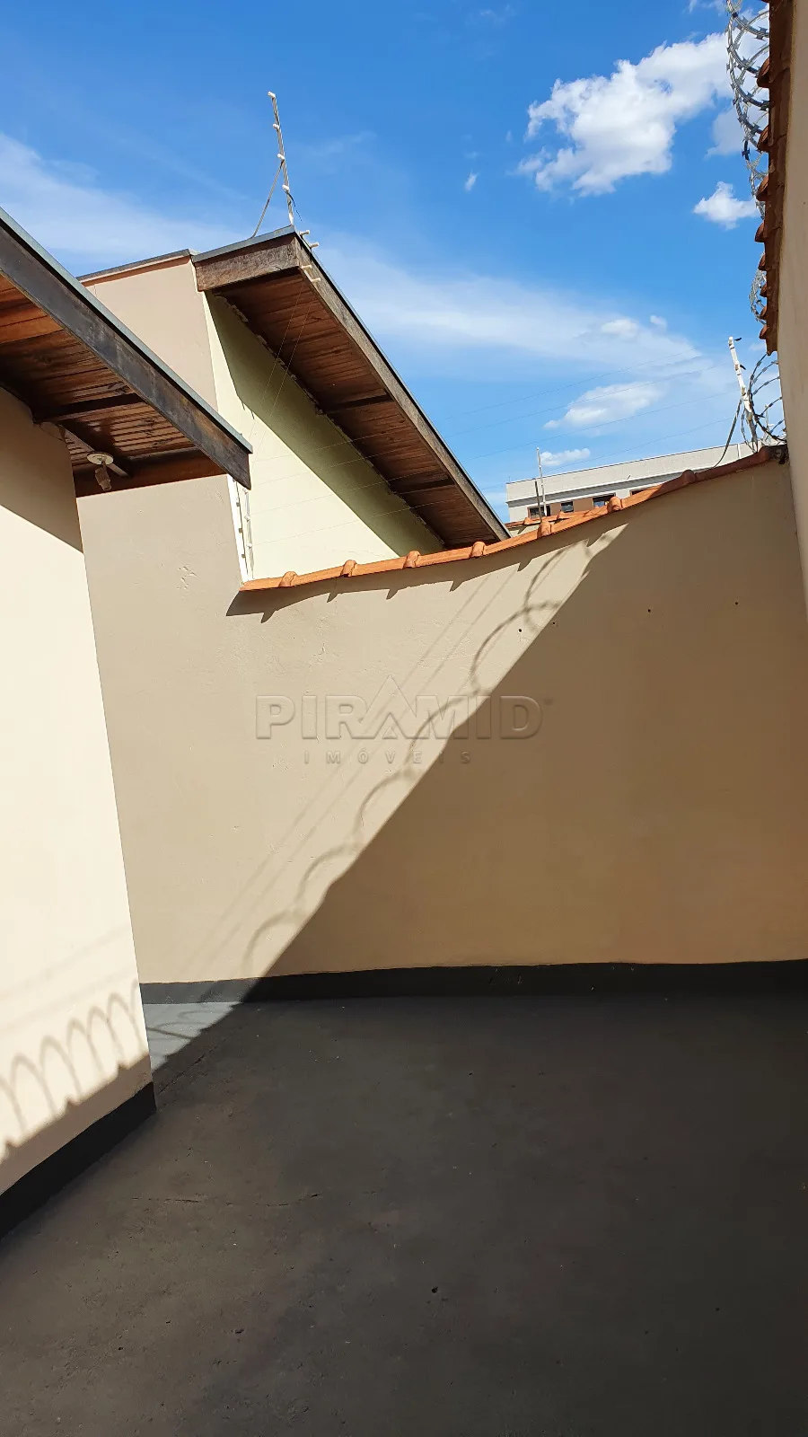 Comprar Casa / Padr&atilde;o em Ribeir&atilde;o Preto R$ 295.000,00 - Foto 16