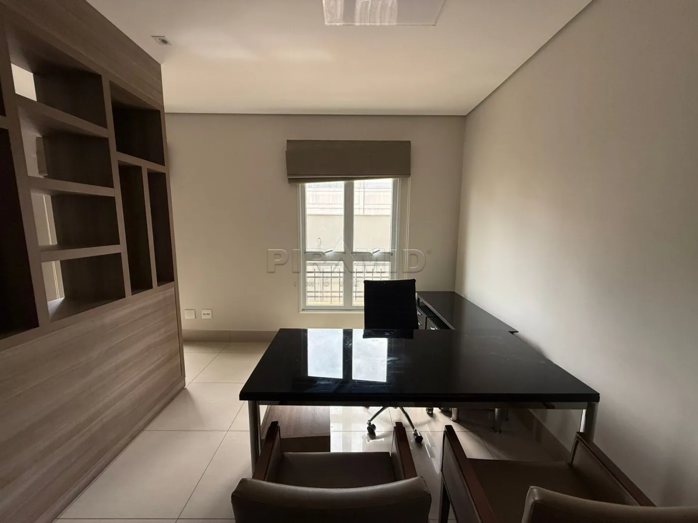 Alugar Comercial / Sala em Ribeir&atilde;o Preto R$ 2.100,00 - Foto 3