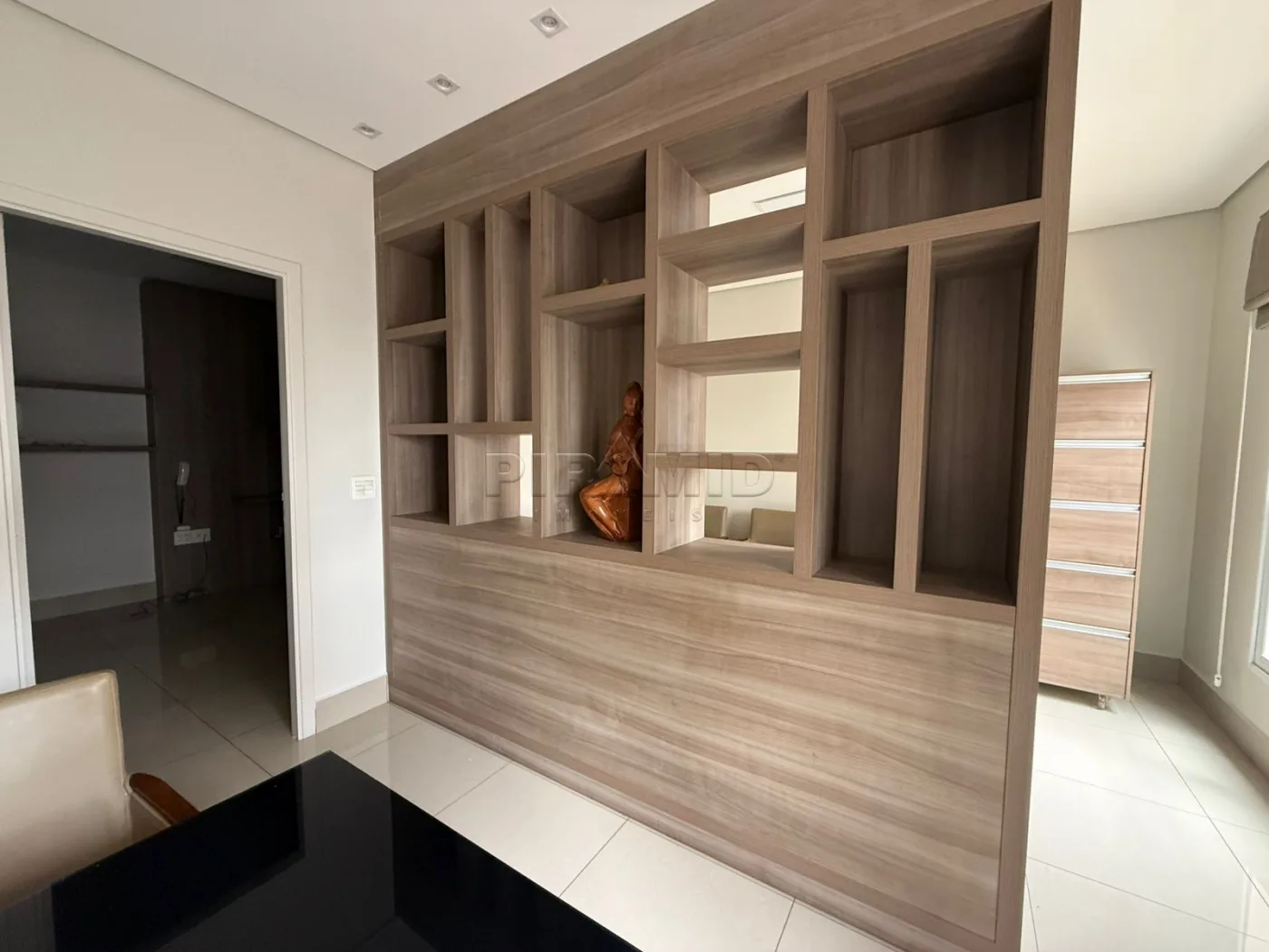 Alugar Comercial / Sala em Ribeir&atilde;o Preto R$ 2.100,00 - Foto 6