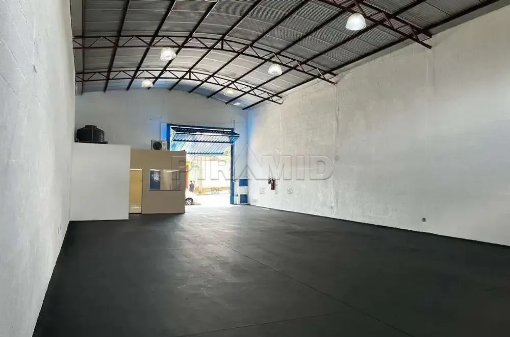 Alugar Comercial / Galp&atilde;o  Barrac&atilde;o em Ribeir&atilde;o Preto R$ 5.400,00 - Foto 3