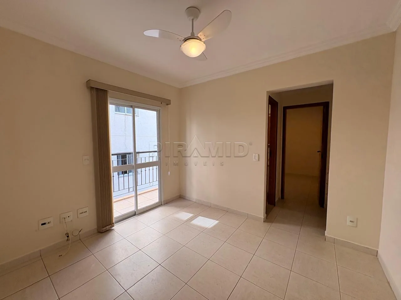 Alugar Apartamento / Padr&atilde;o em Ribeir&atilde;o Preto R$ 2.000,00 - Foto 3