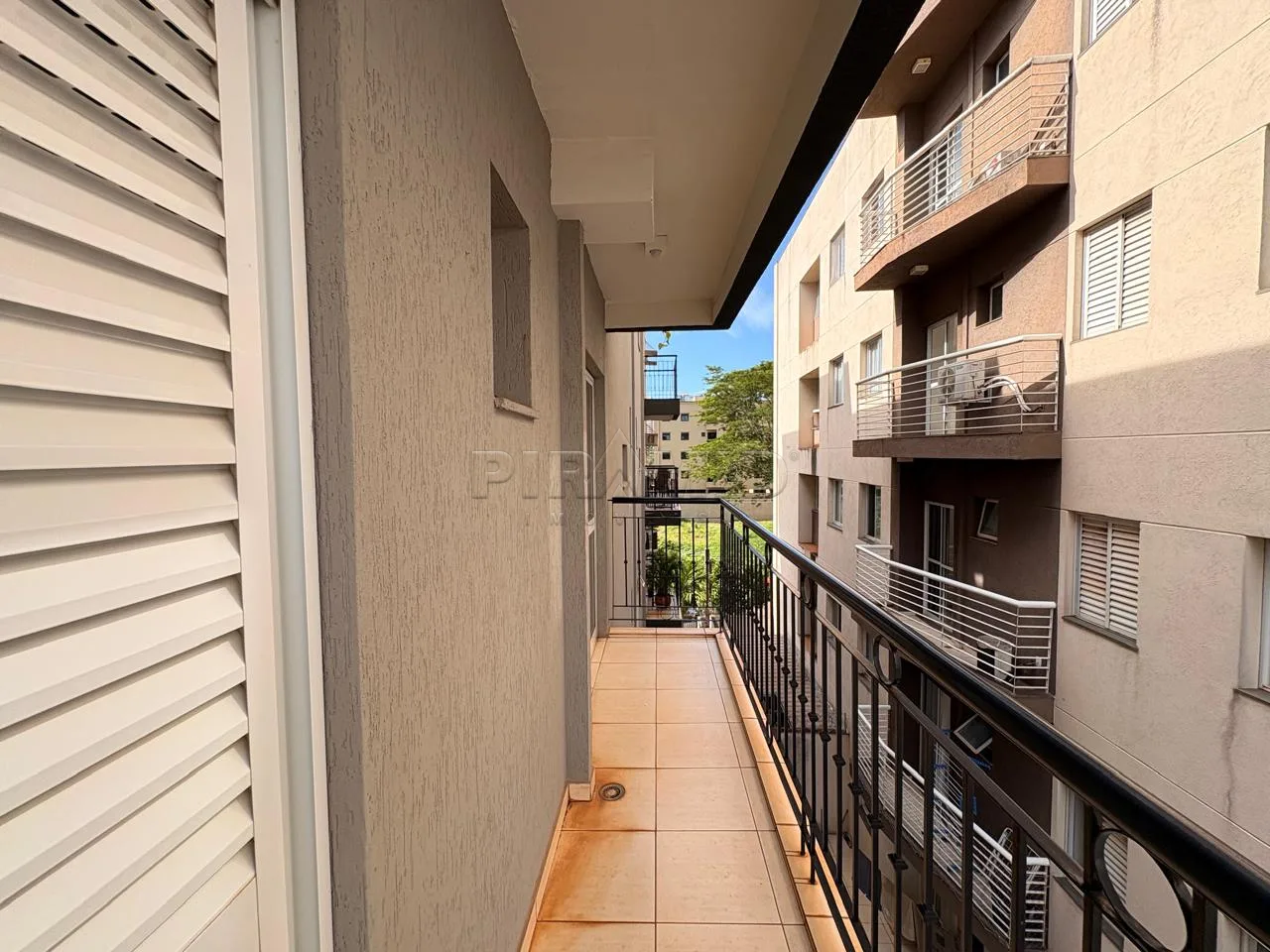 Alugar Apartamento / Padr&atilde;o em Ribeir&atilde;o Preto R$ 2.000,00 - Foto 4