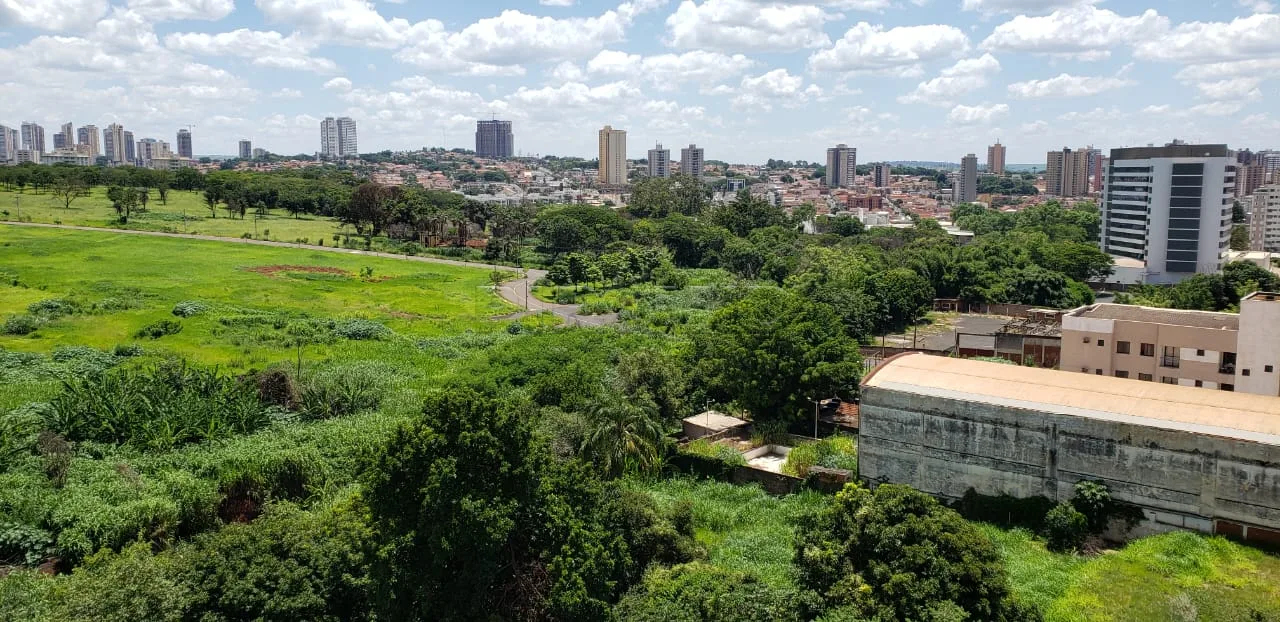 Alugar Apartamento / Padr&atilde;o em Ribeir&atilde;o Preto R$ 2.100,00 - Foto 8
