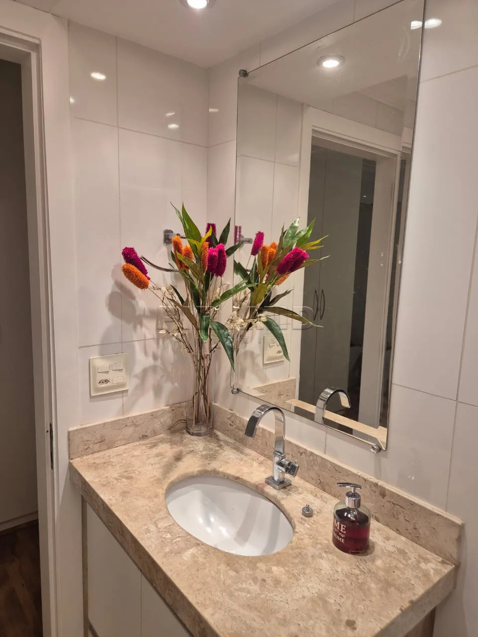 Alugar Apartamento / Padr&atilde;o em Ribeir&atilde;o Preto R$ 2.100,00 - Foto 12