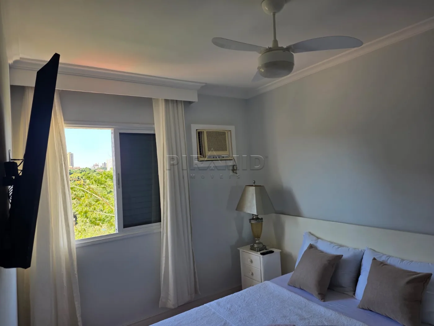 Alugar Apartamento / Padr&atilde;o em Ribeir&atilde;o Preto R$ 2.100,00 - Foto 13