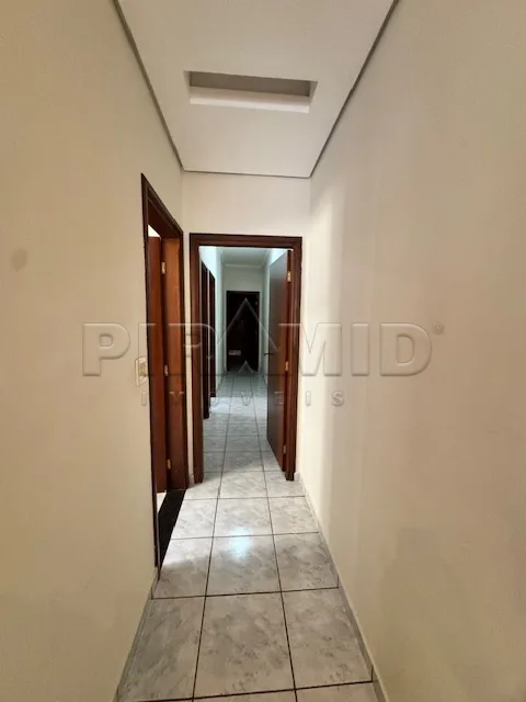 Alugar Casa / Padr&atilde;o em Ribeir&atilde;o Preto R$ 1.300,00 - Foto 3