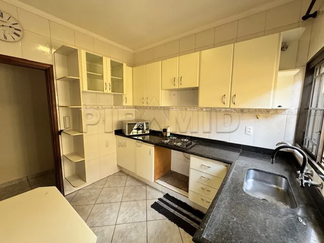 Alugar Casa / Padr&atilde;o em Ribeir&atilde;o Preto R$ 1.300,00 - Foto 10