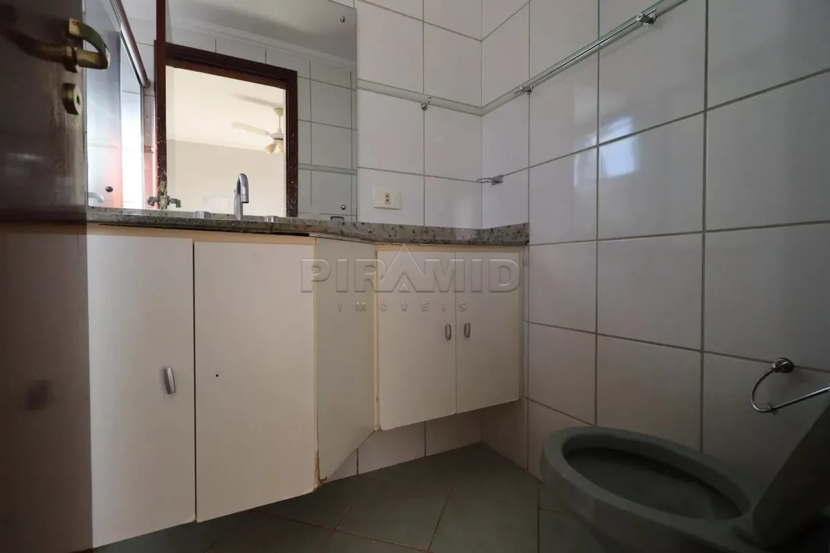 Alugar Apartamento / Padr&atilde;o em Ribeir&atilde;o Preto R$ 3.000,00 - Foto 13
