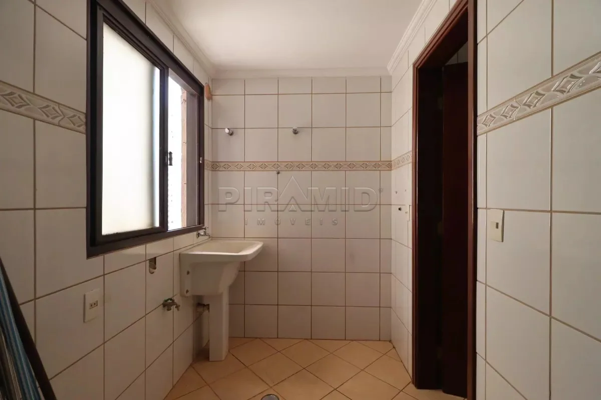Alugar Apartamento / Padr&atilde;o em Ribeir&atilde;o Preto R$ 3.000,00 - Foto 17