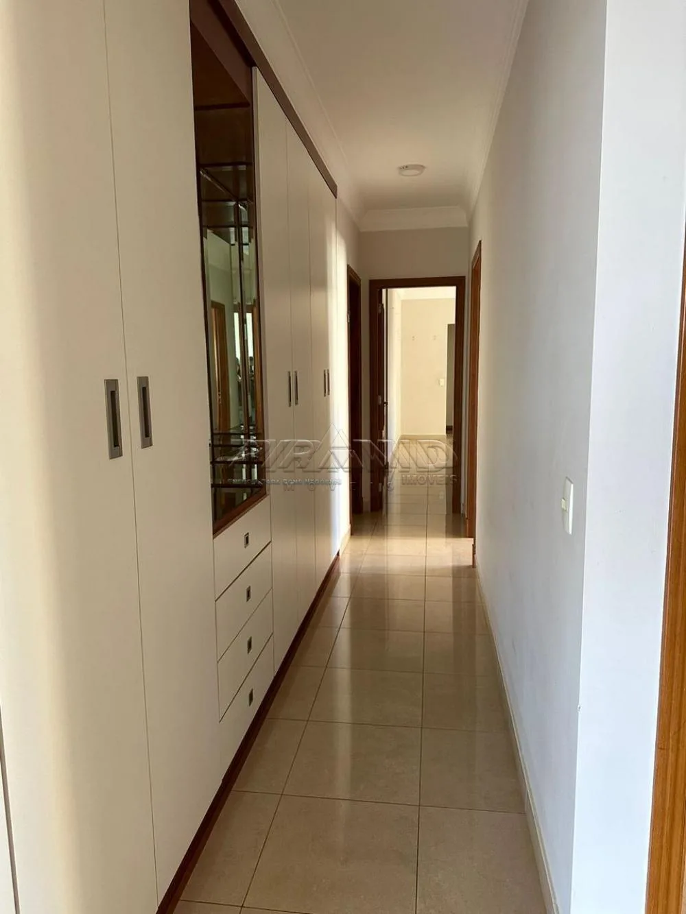 Alugar Apartamento / Padr&atilde;o em Ribeir&atilde;o Preto R$ 4.200,00 - Foto 8