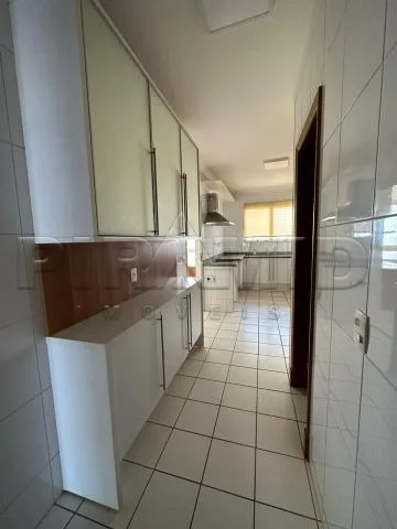 Alugar Apartamento / Padr&atilde;o em Ribeir&atilde;o Preto R$ 4.200,00 - Foto 14